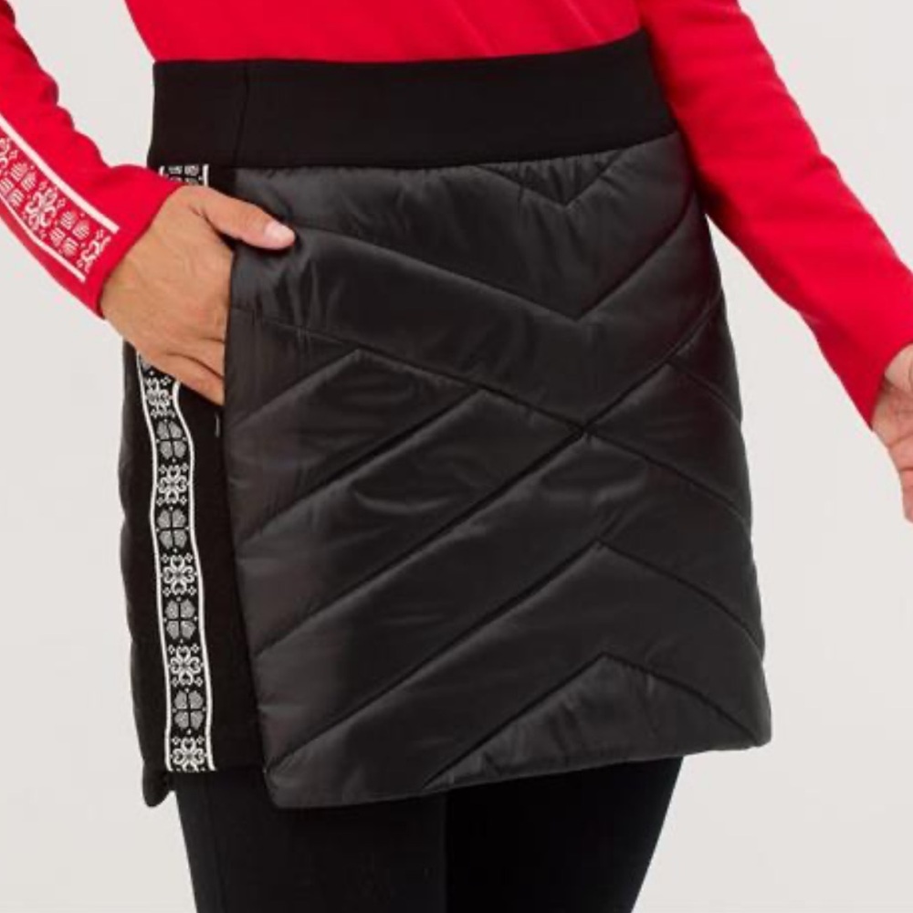 NWT Krimson Klover Quilted Insulated Mini Skirt Black Athleisure Size M